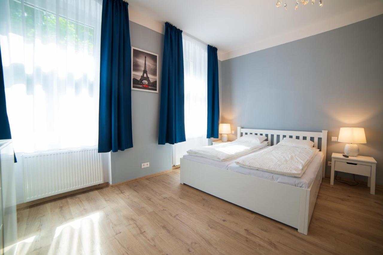 Top Class Apartments In Carlsbad Карлові Вари Екстер'єр фото