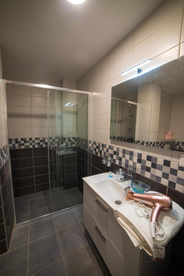 Top Class Apartments In Carlsbad Карлові Вари Екстер'єр фото